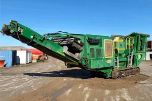 Crushers / screening plants