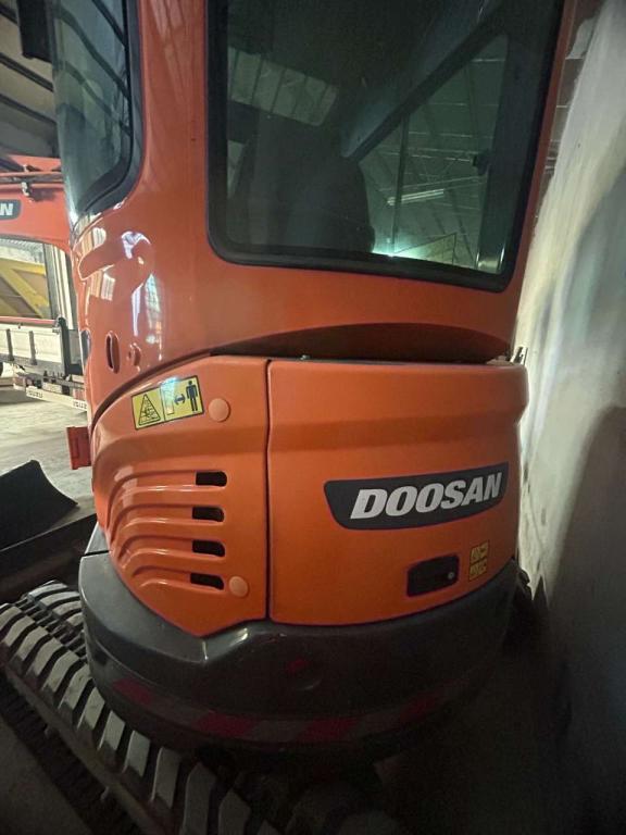 Doosan DX35Z Photo 4