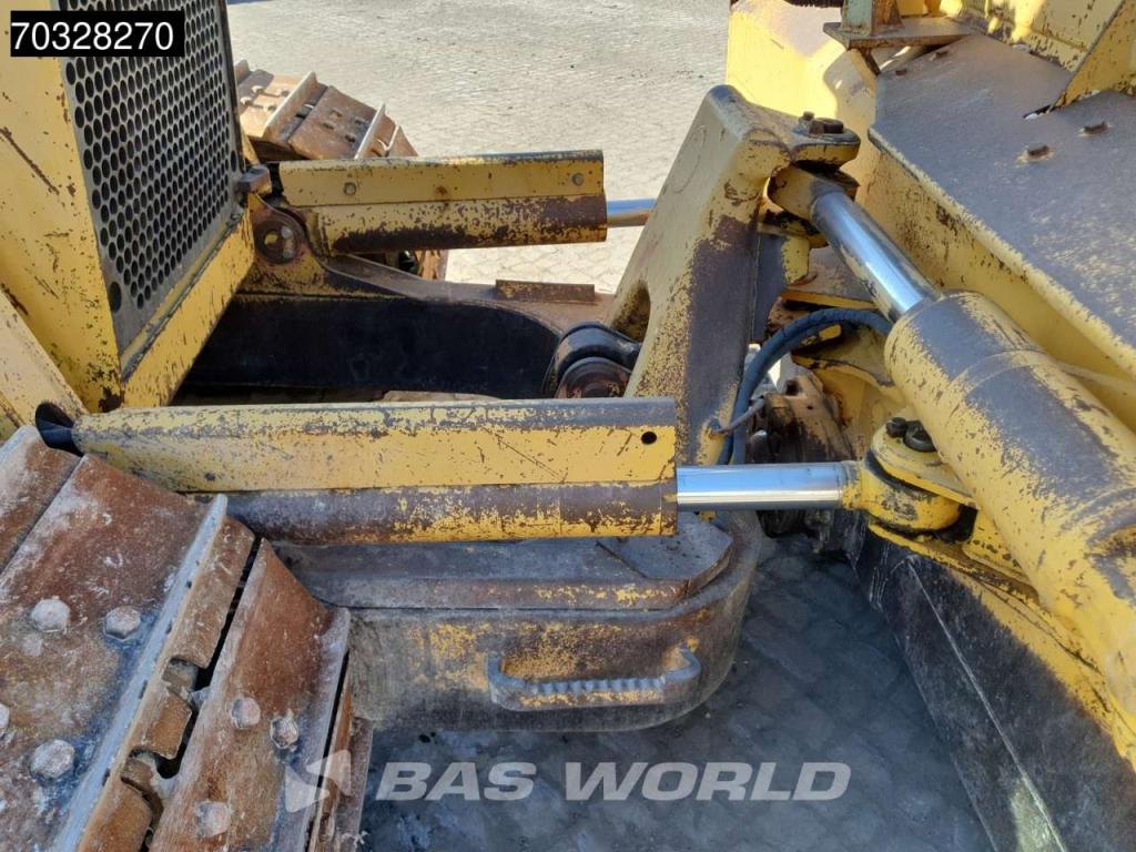 Komatsu D61 EX -15 Ripper Photo 8