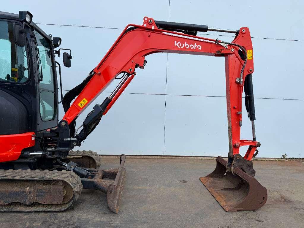 Kubota KX037-4 - Hammer Lines / Quick Coupler Photo 14