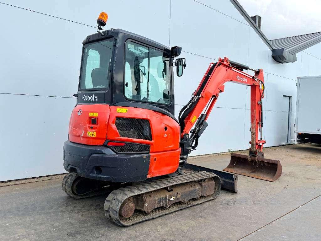 Kubota KX037-4 - Hammer Lines / Quick Coupler Photo 5