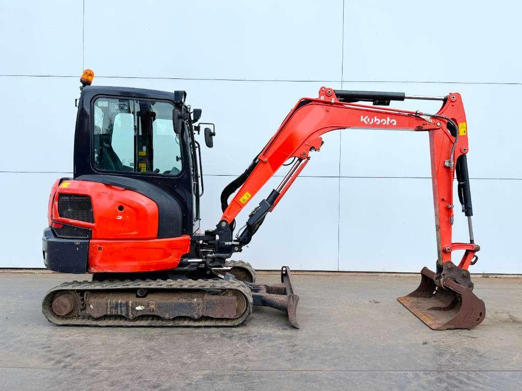 Kubota KX037-4 - Hammer Lines / Quick Coupler Photo 6
