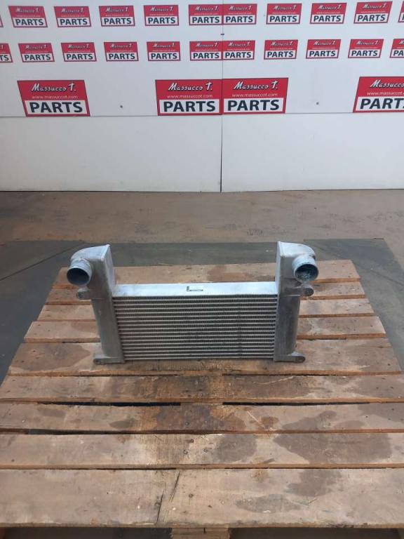 Radiator intercooler for Hitachi ZX130 Photo 1