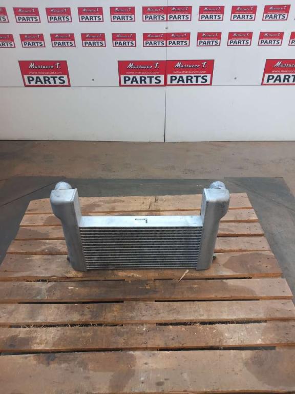 Radiator intercooler for Hitachi ZX130 Photo 3