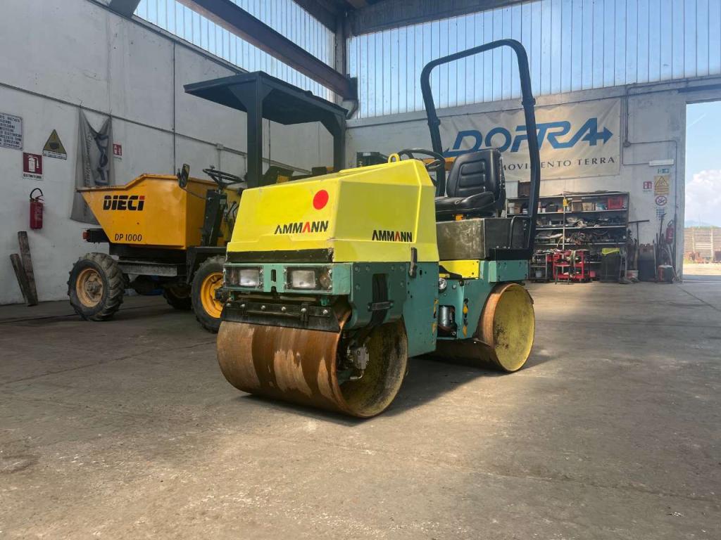 Ammann AV12E Photo 4