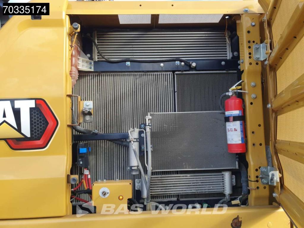 Caterpillar 330 07B Leica GPS Photo 21