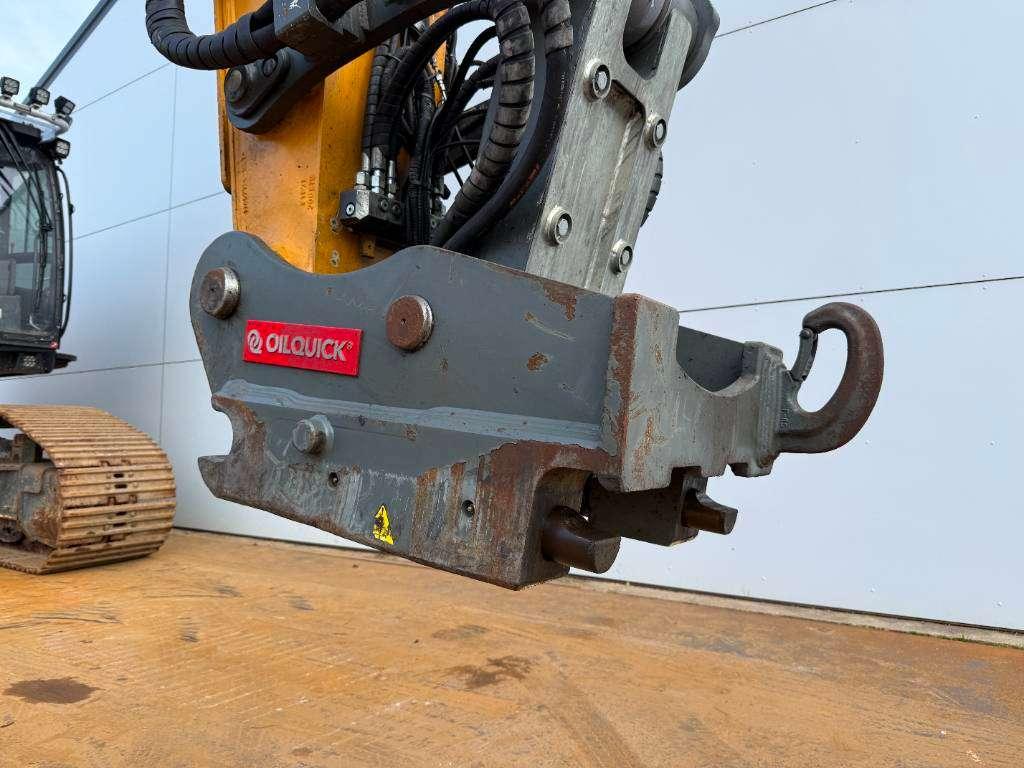 Liebherr R930 LC V - FULL SPEC / OilQuick / Joystick Ride Photo 21