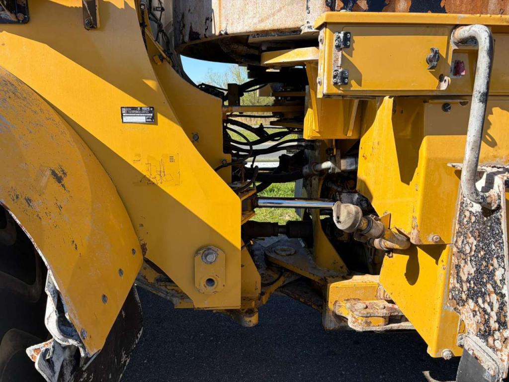 Caterpillar 950M Photo 15