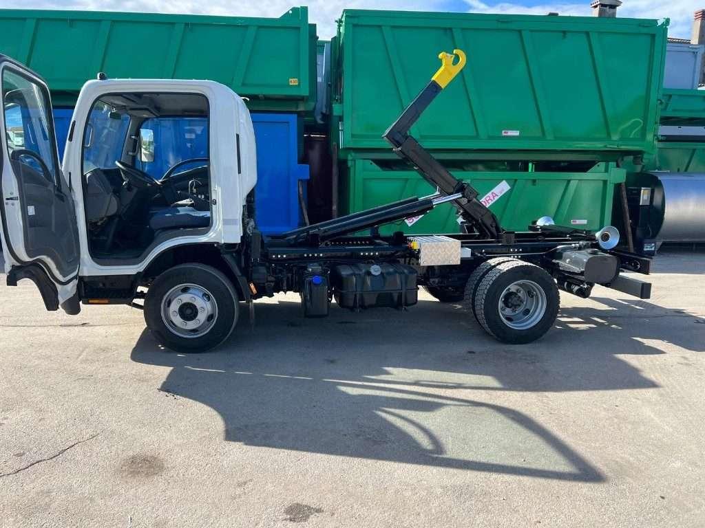 Isuzu P75 USATO SCARRABILE BALESTRATO Photo 3