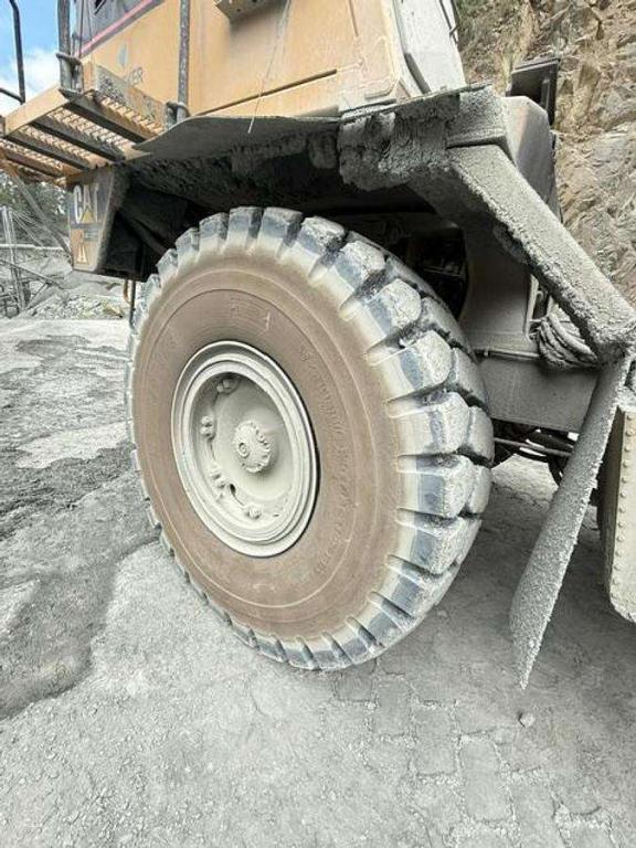 Caterpillar 775D Photo 15