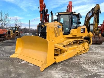 Caterpillar D7E sold by Massucco T. Srl