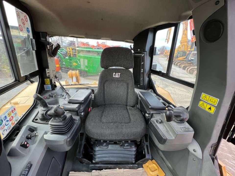 Caterpillar D7E Photo 15