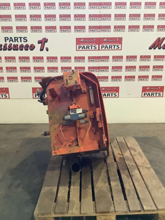 Oil tank for Fiat Hitachi EX215 Photo 4