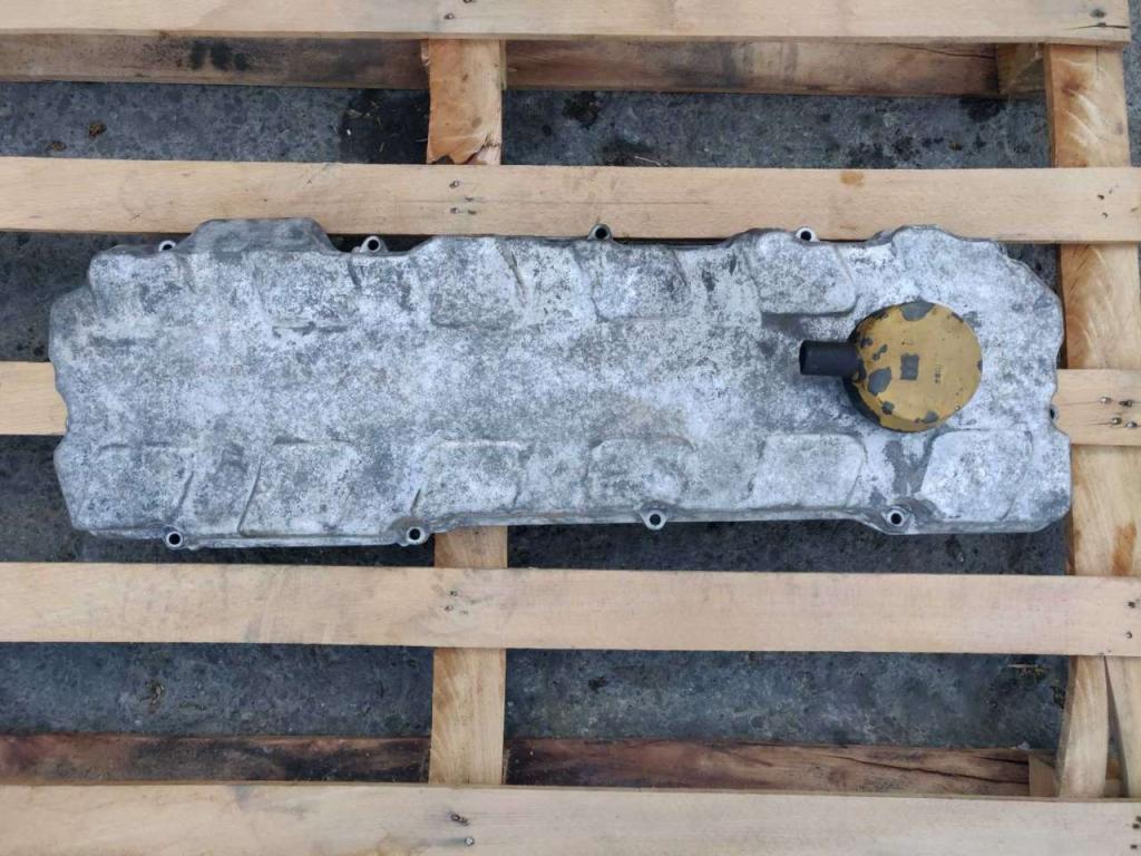 Valve cover for Caterpillar C9 Photo 1