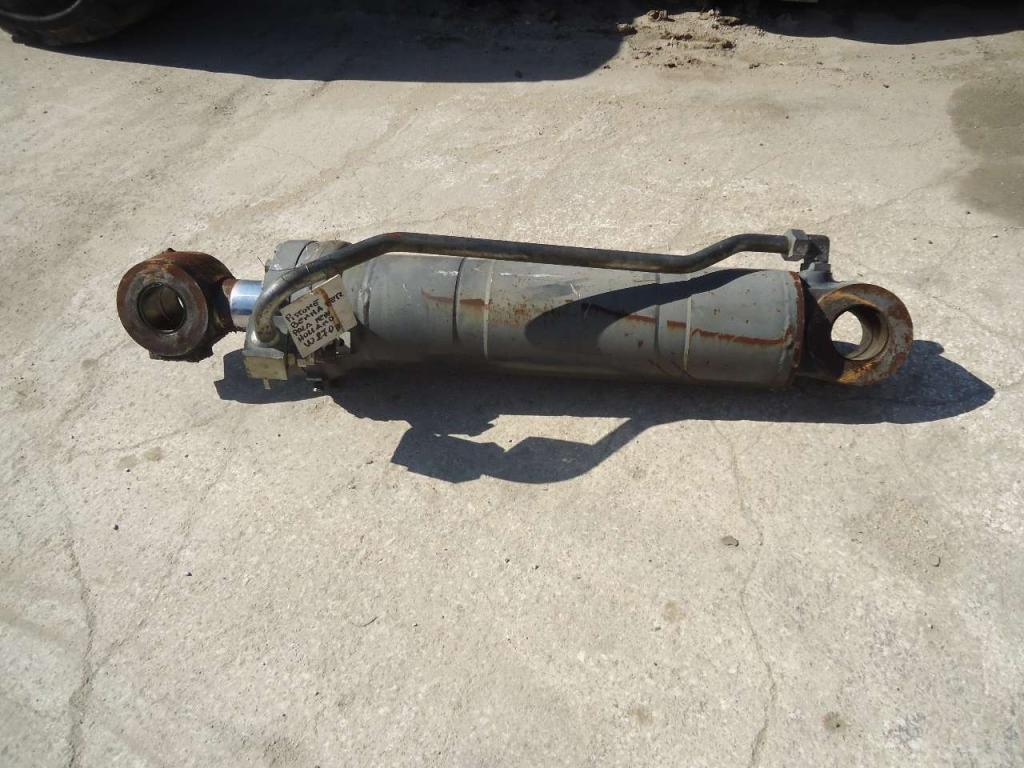 Bucket rotation piston for New Holland W270B Photo 2