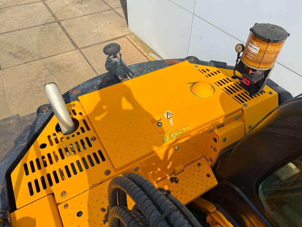JCB JZ141LC - Hammer Lines / Automatic Greasing Photo 30