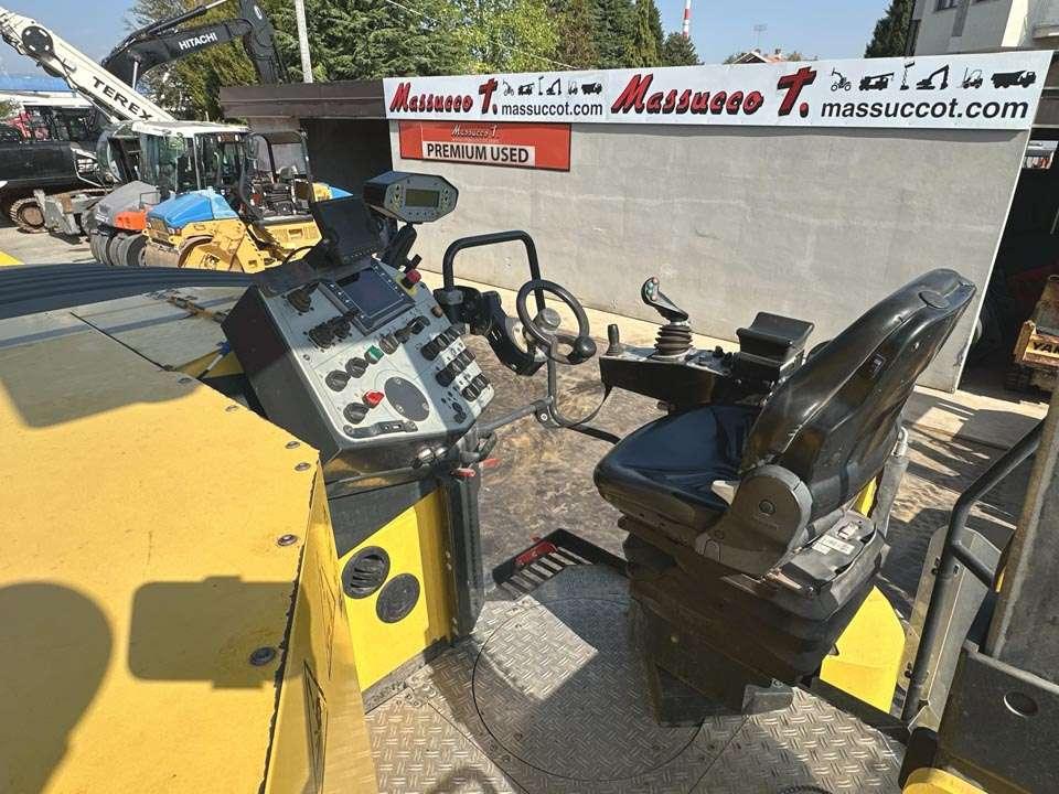 Bomag BM1000-35 Photo 16