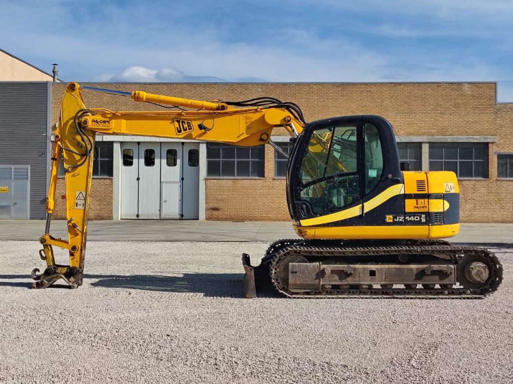 JCB JZ 140 D Photo 1