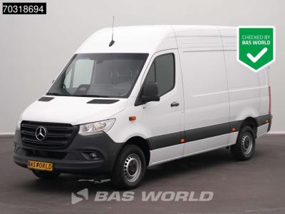 Mercedes-Benz Sprinter 317 CDI Automaat 2025 Model L2H2 170PK LED Navi Airco Cruise Camera 10inch MBUX CarPlay Pa sold by BAS World B.V.