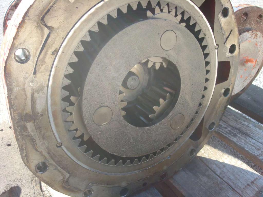 Semi-axle for Fiat Hitachi W130 Photo 3