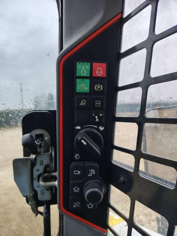 Bobcat T 66 Photo 27
