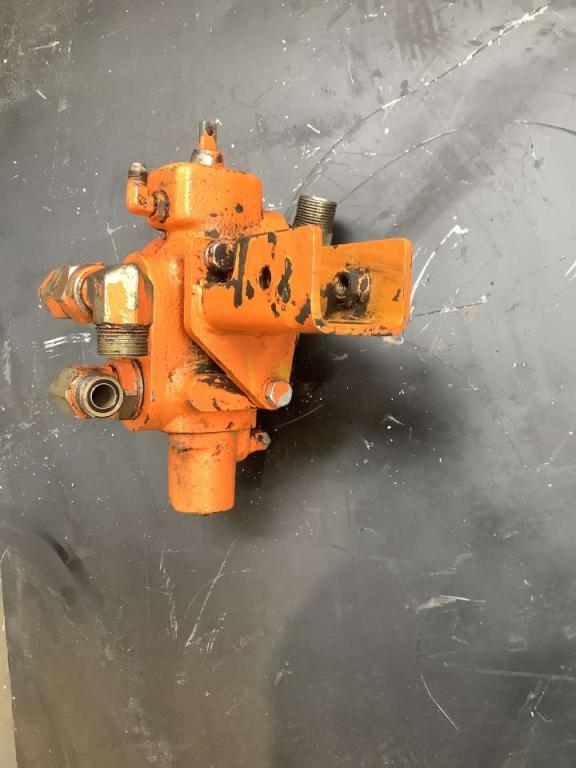 Hydraulic distributor for Fiat Hitachi EX 235 Photo 4