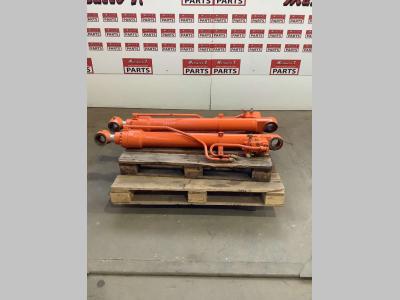 Lifting piston for Hitachi ZX130 sold by Massucco T. Srl Area Ricambi