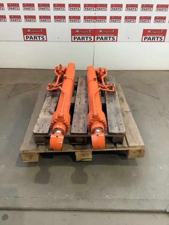Lifting piston for Hitachi ZX130 Photo 4