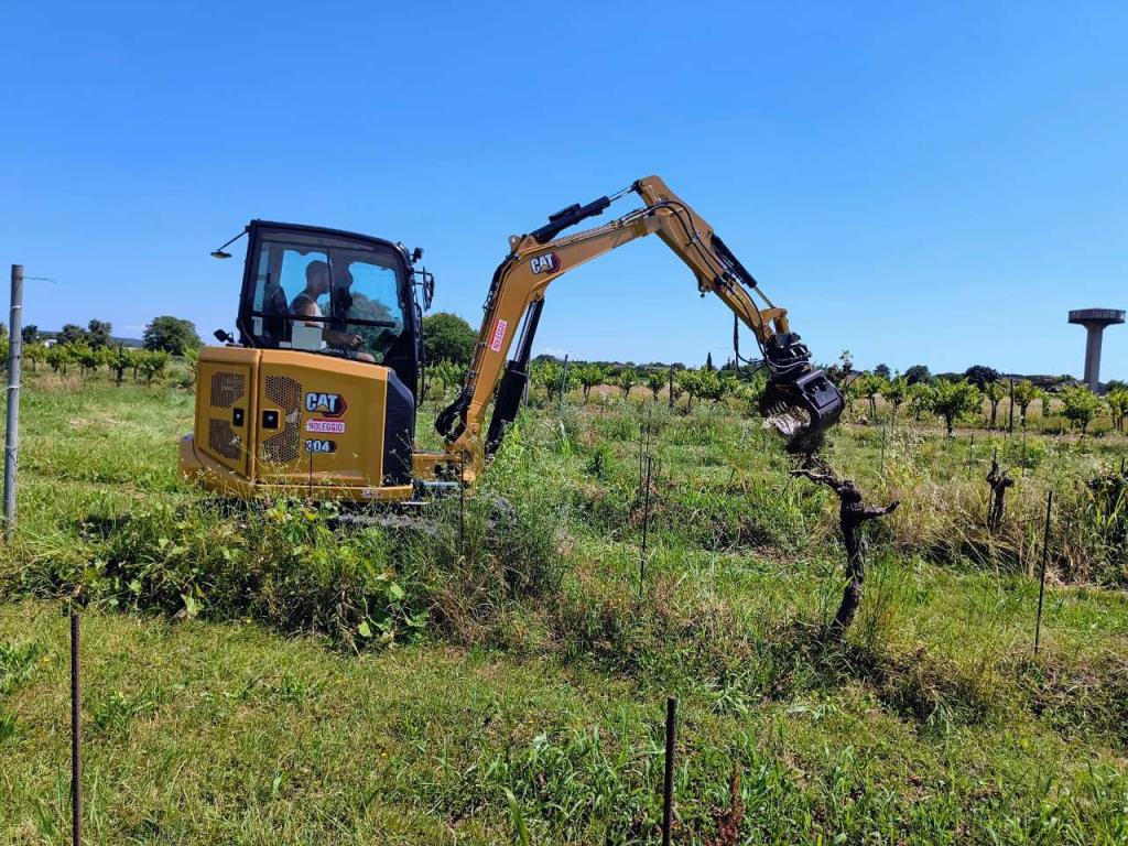 MB CRUSHER MB-G400 Photo 1