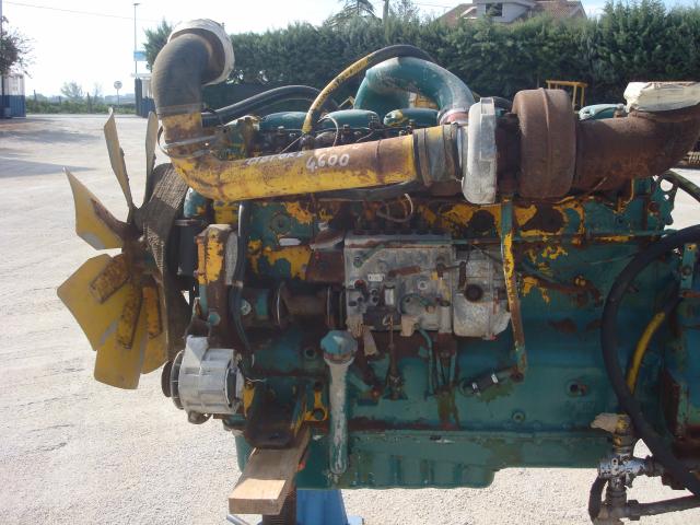 Internal combustion engine for Volvo 4600 Photo 1