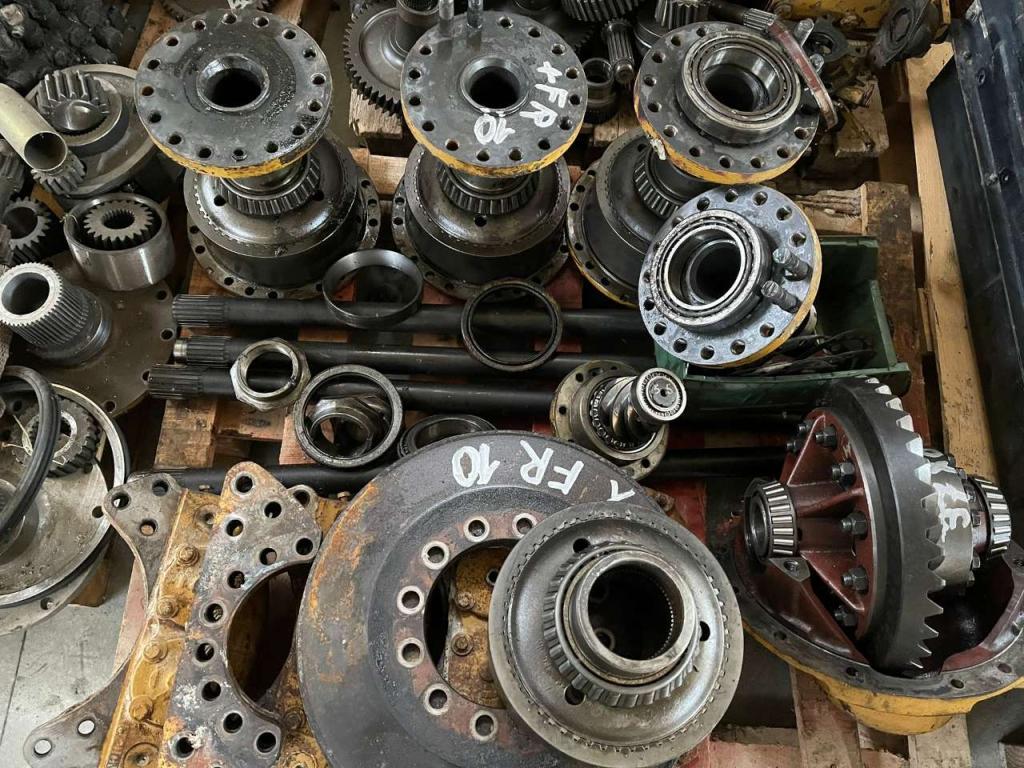 Fiat Axle for Fiat Allis FR 10B Photo 1