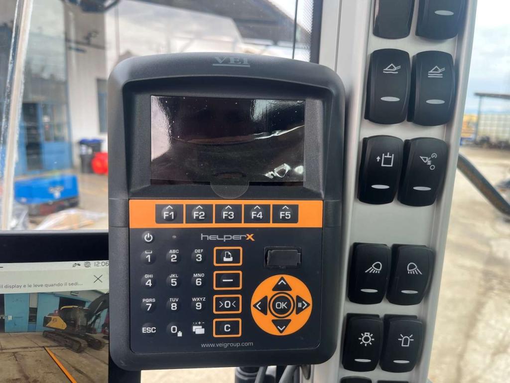 Volvo L90H Photo 11