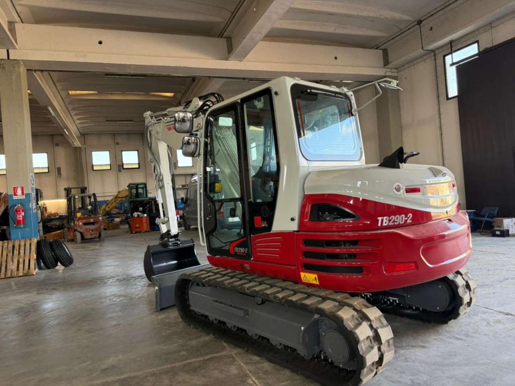 Takeuchi tB290-R Photo 8