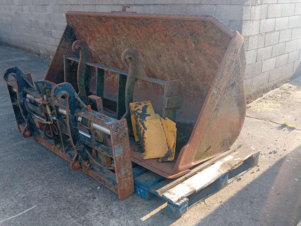 Caterpillar IT28F Photo 2