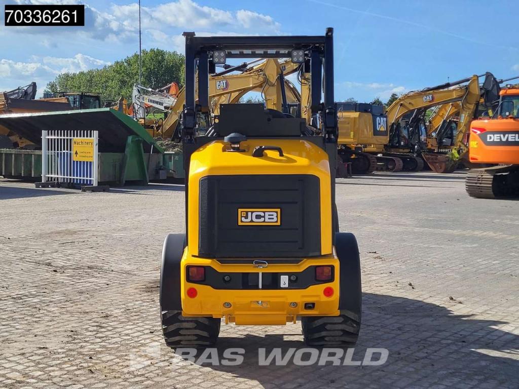 JCB 403 SP FACTORY WARRANTY - GIANT COUPLER - KUBOTA Photo 7