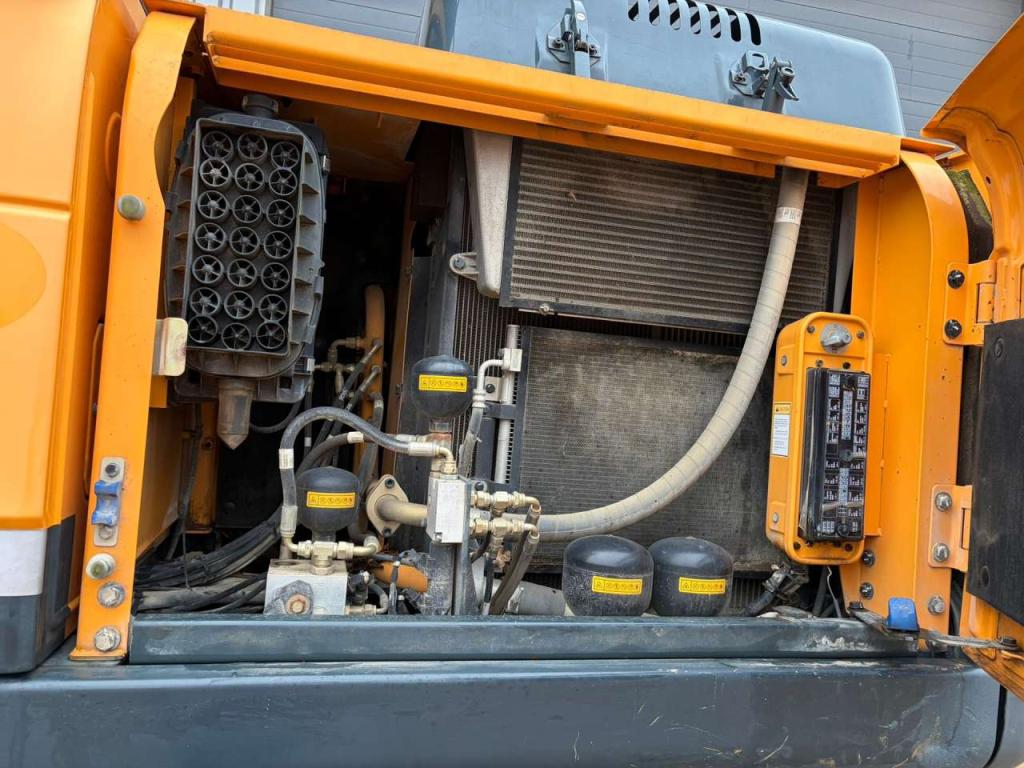 Hyundai Robex 180W-9A Photo 26