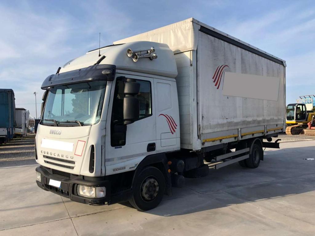 Iveco EUROCARGO 100E22 Photo 1