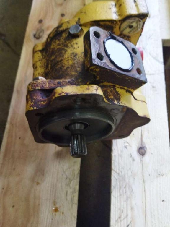 Hydraulic pump for Caterpillar 730 Photo 2