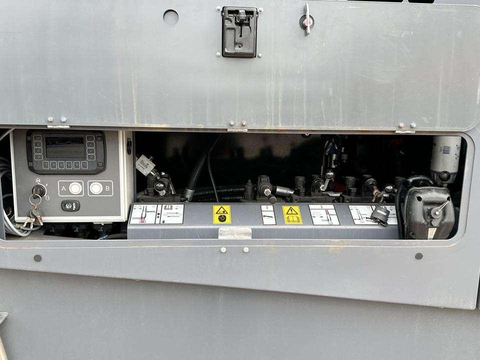McCloskey R230 Photo 17