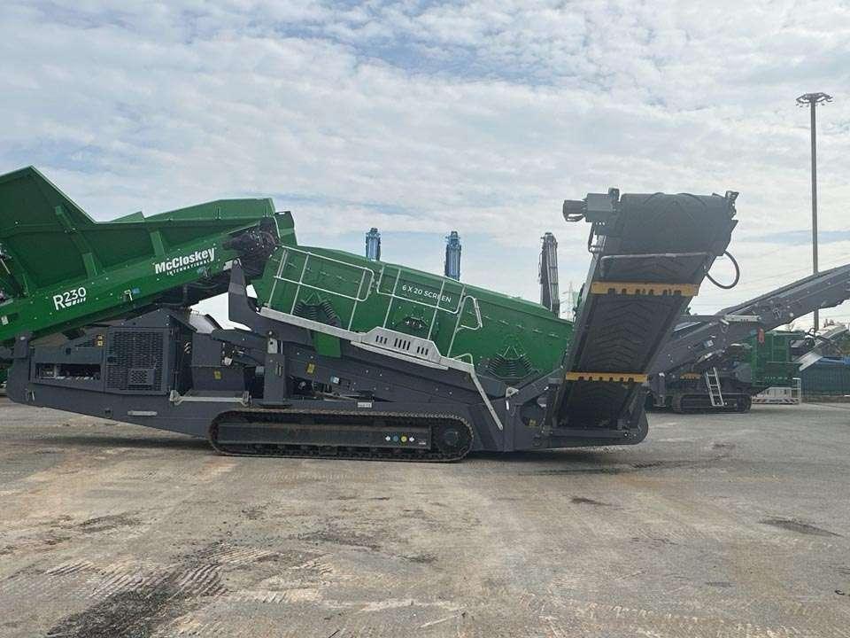 McCloskey R230 Photo 20