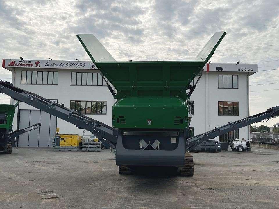 McCloskey R230 Photo 22