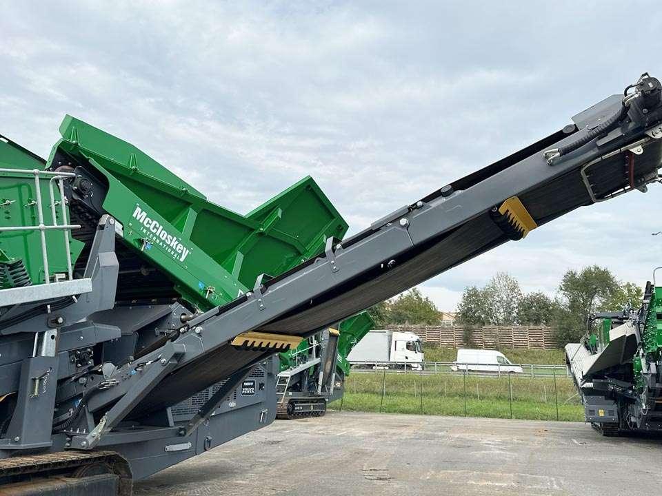 McCloskey R230 Photo 8