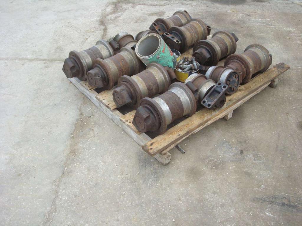 Carrier rollers for Fiat Hitachi FH200 Photo 1