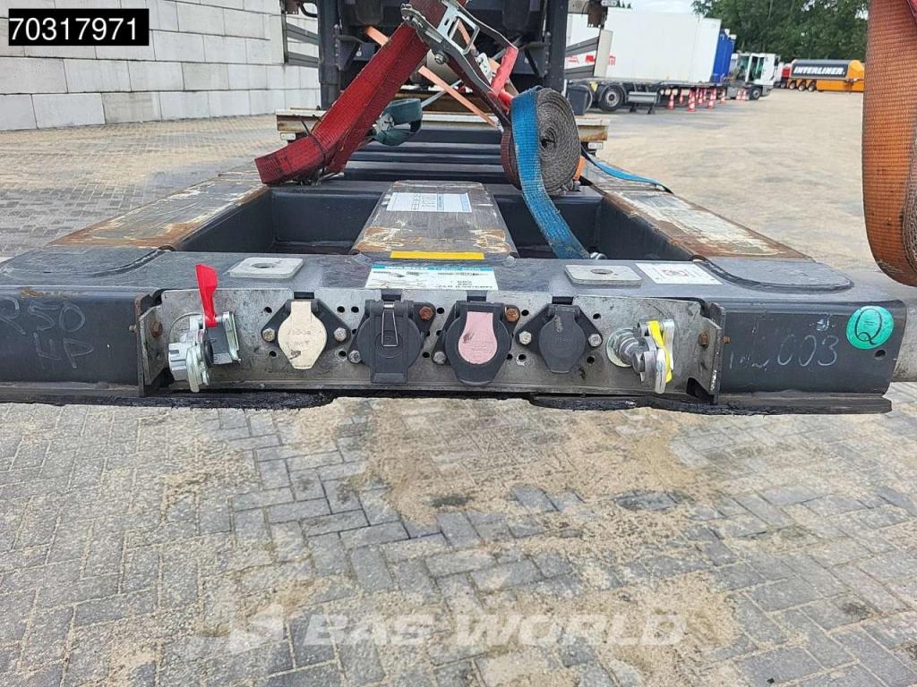 Kässbohrer 3 axles APK 08/26 Photo 23