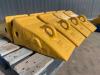 Caterpillar 365 / 374 / 385 / 390 Tips Photo 4 thumbnail