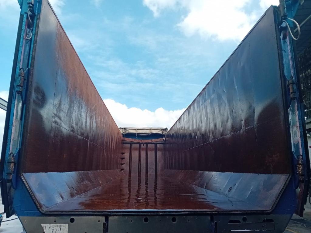 Aereodynamic Tipper semi-trailer Photo 4