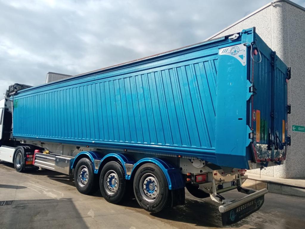 Aereodynamic Tipper semi-trailer Photo 7