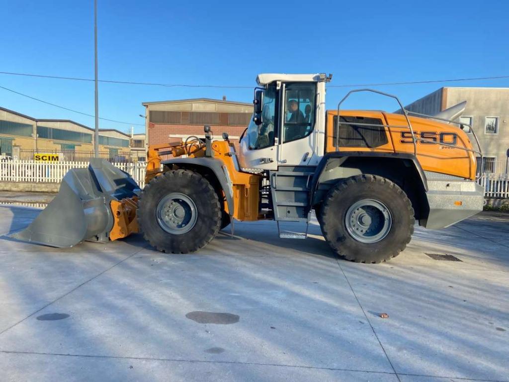 Liebherr L 550 Photo 2