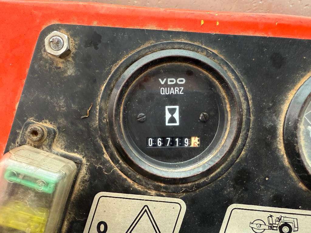 Bomag BW172D - Good Working Condition / Deutz Engine Photo 26