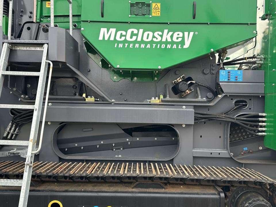 McCloskey J50 Photo 10